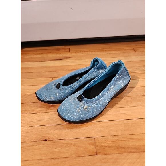 Arcopedico Women's Blue Shimmer Stretch Ballet Flats Size 38 Slip On Lightweight - Picture 1 of 7